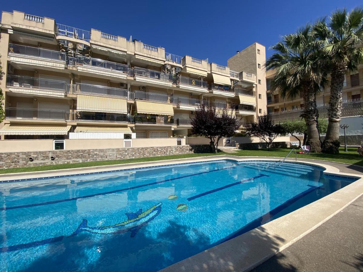 R123 Apartamento En La Planta Baja Con Piscina Cerca De La Playa Calafell Dış mekan fotoğraf